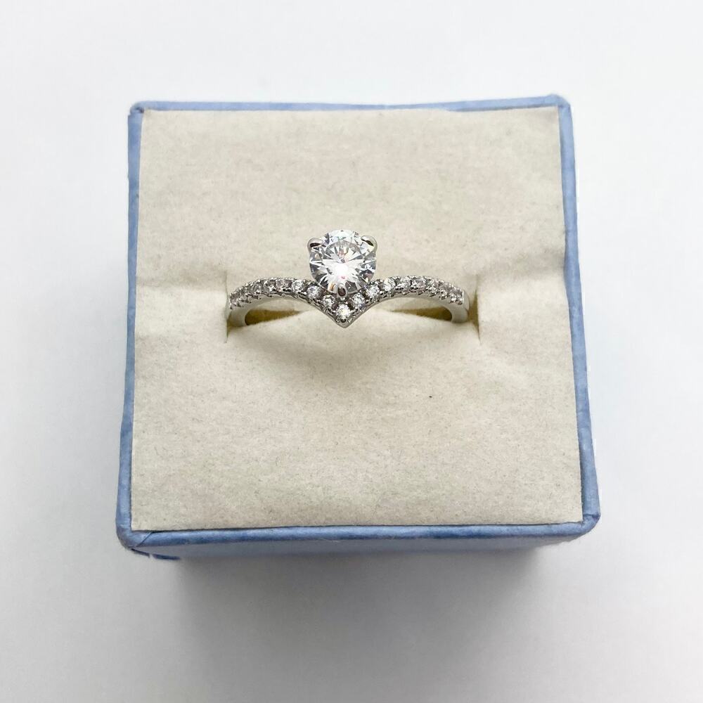 Silver Tone Chevron Band Round CZ Solitaire Ring Size 7